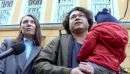 Russian couple face losing custody of child after protest
