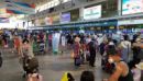 Hundreds jam airport as evacuations from Vietnam's Danang begin