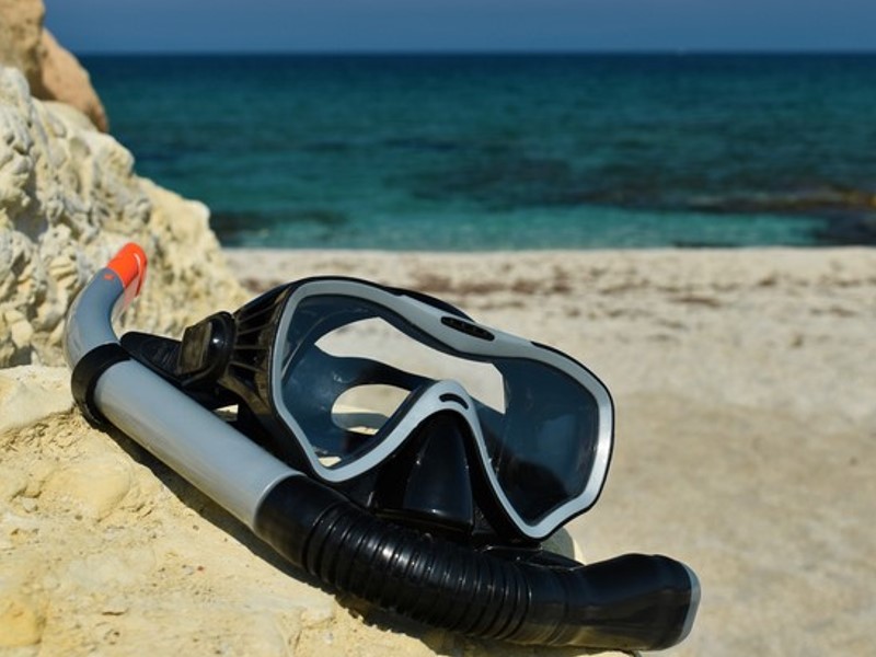 single-lens diving mask that fits