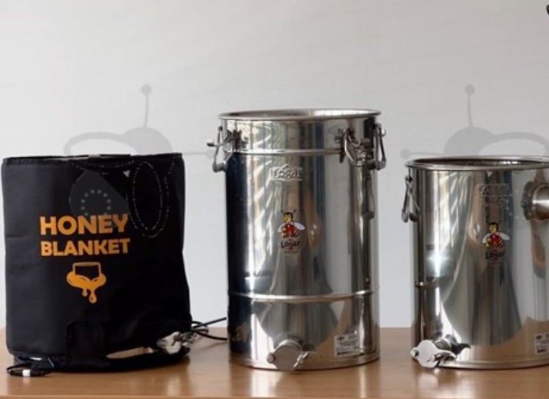 honey blankets are easy to transport and store